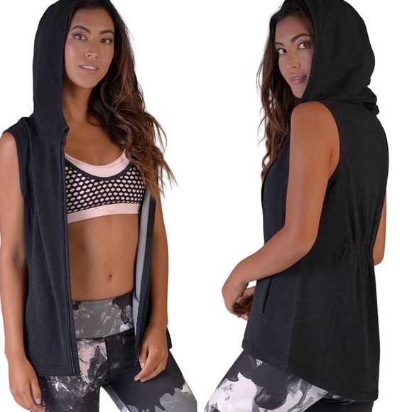 Glyder Jackets & Blazers - 🔻NWOT Glyder Black Moxie Hooded Zip-Up Vest Size Large